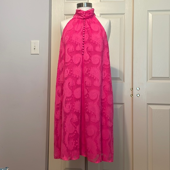 Lilly Pulitzer Dresses & Skirts - Lilly Pulitzer Kristine Halter Dress in Pink